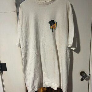 1990s white Hanes T-shirt with a unique graphic on the front #90s